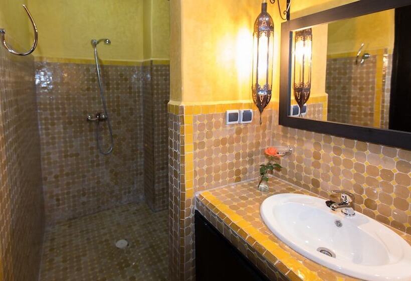 בית מלון כפרי Riad Dar Awil