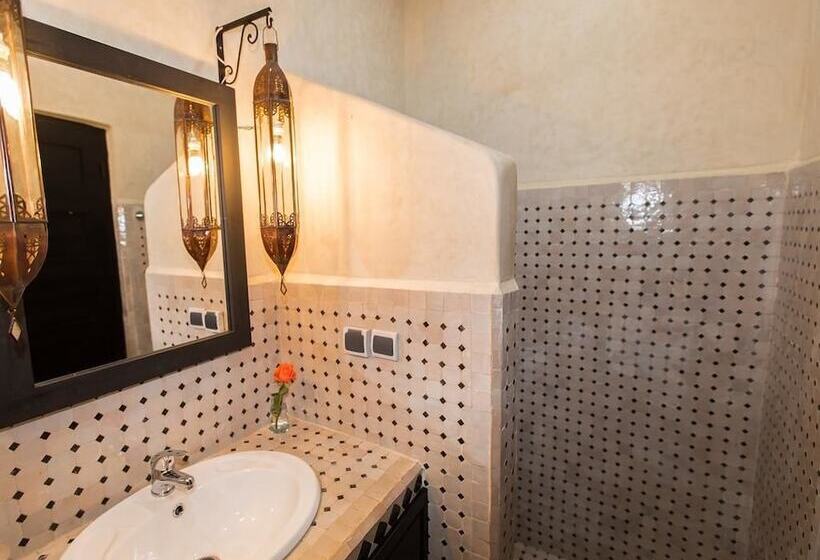 בית מלון כפרי Riad Dar Awil