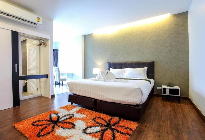 فندق Romyen Garden Place