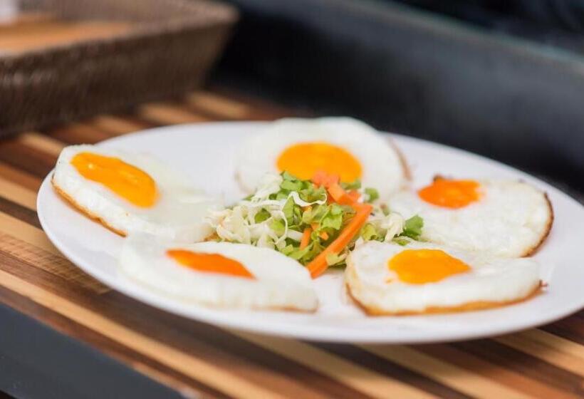 فندق Romyen Garden Place