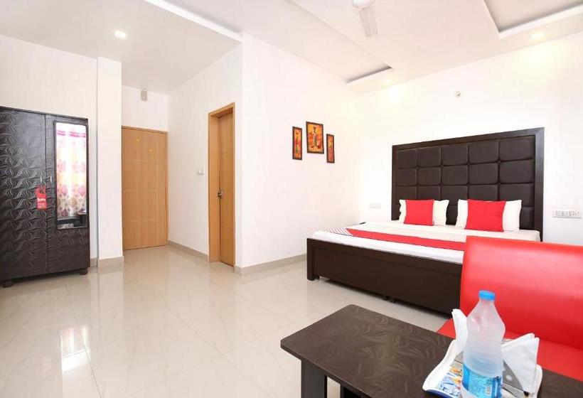 فندق Fab Royal Plaza Zirakpur