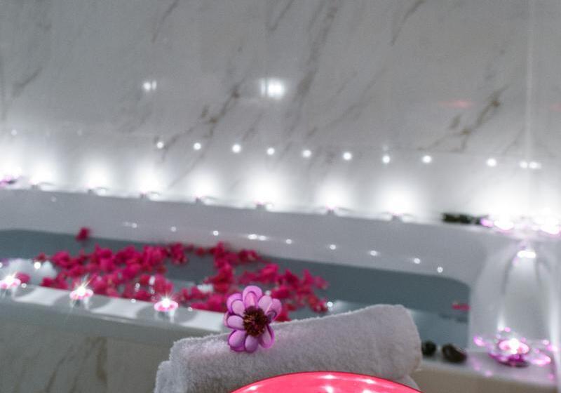 Сельский отель Elysian Suites