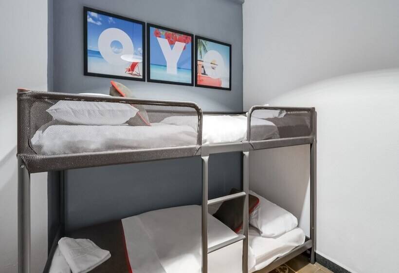 فندق Ruzafa Guesthouse