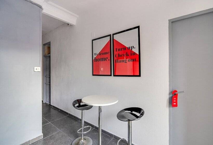 فندق Ruzafa Guesthouse