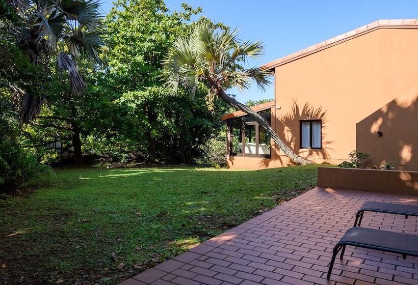 San Lameer Resort Hotel & Spa