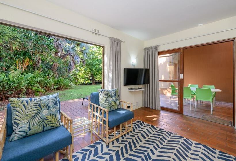 San Lameer Resort Hotel & Spa