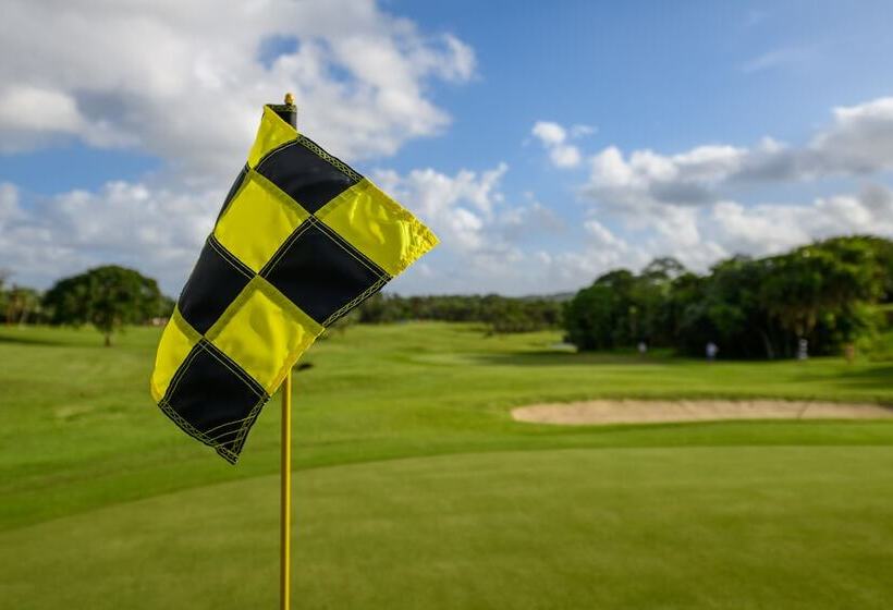 San Lameer Resort Hotel & Spa