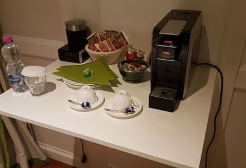 هتل Suite Fontana Di Trevi