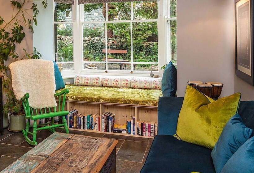 בית מלון כפרי Summerhill Guest House