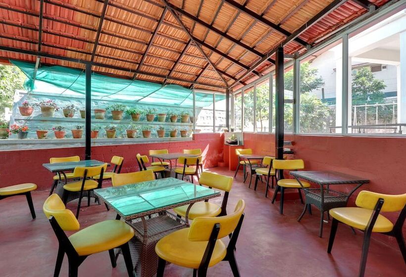 酒店 Treebo Vrindavan, 3 Km From Madikeri Fort