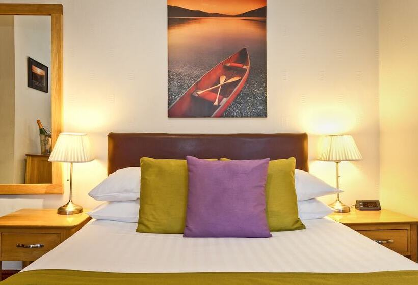 Отель Watermill Inn & Brewing Co