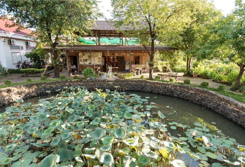 Отель Xuanmai Garden Resort