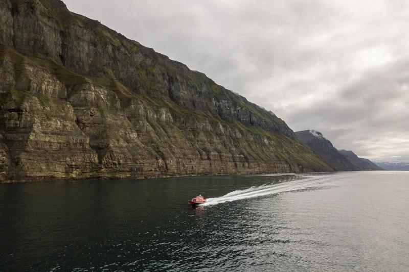 Svalbard Hotell   The Vault