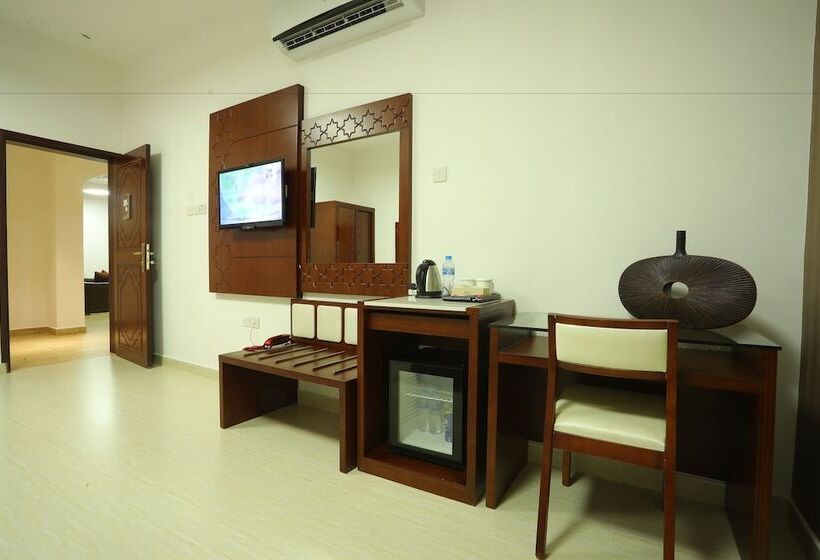 Zaki Hotel Apartment