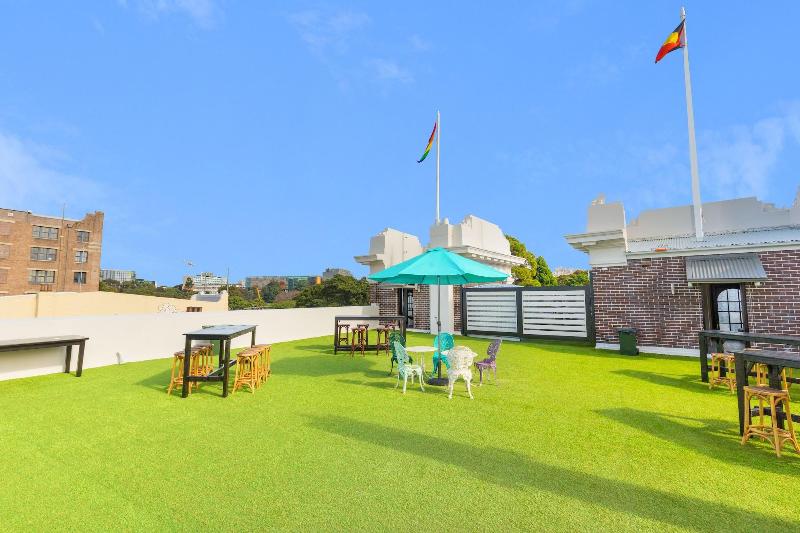 هاستل The Lansdowne