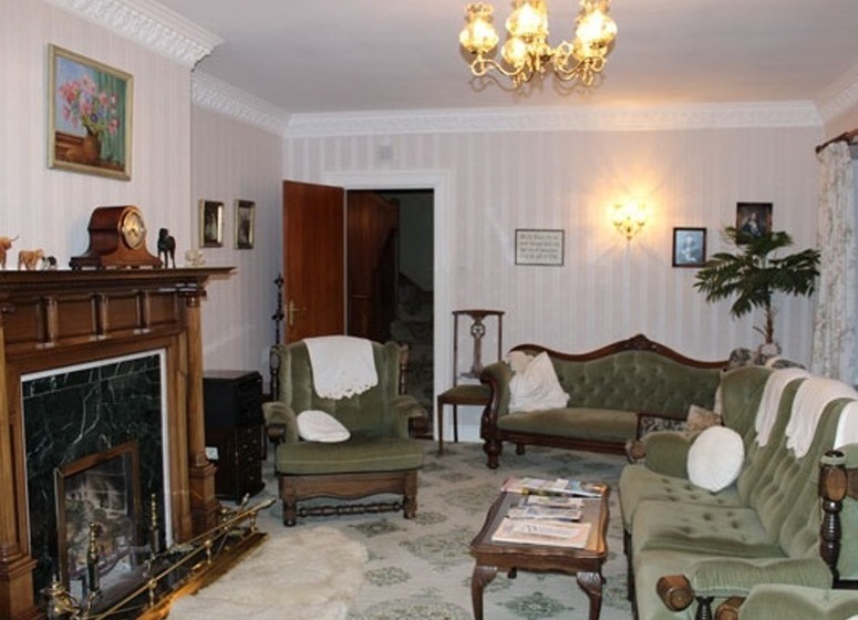 مبيت وإفطار Crosh Lodge