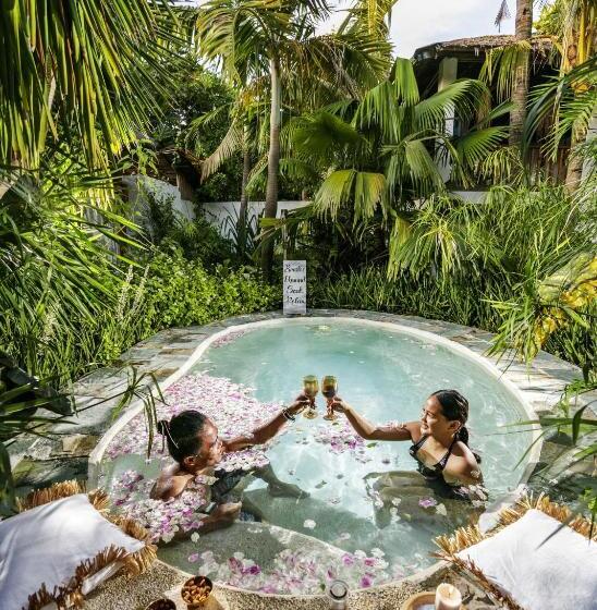 Buena Vida Resort And Spa