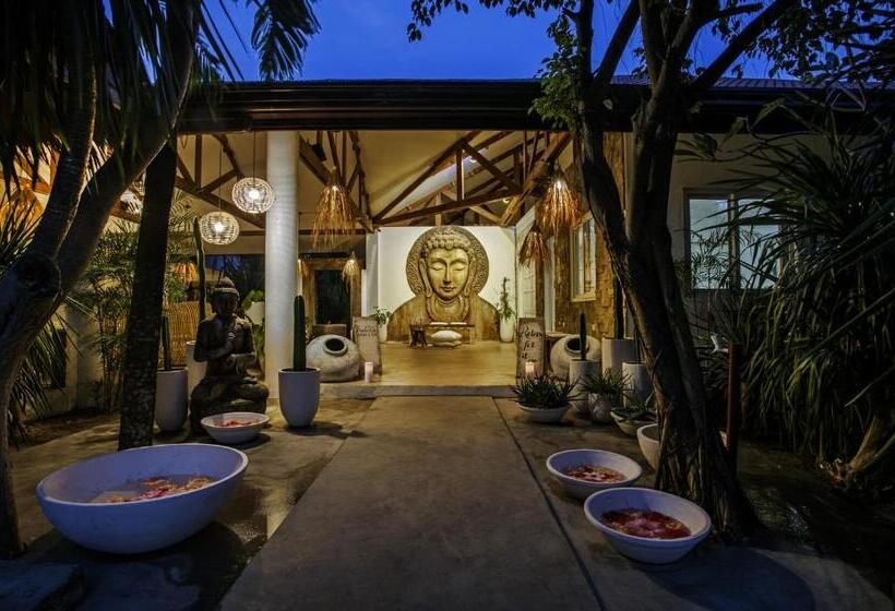 Buena Vida Resort And Spa