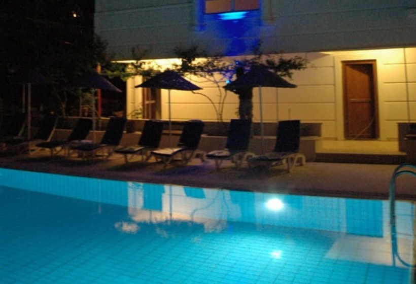 Doruk Hotel And Suites