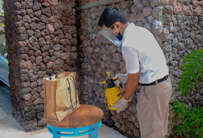 בית מלון כפרי Alam Candi Resort