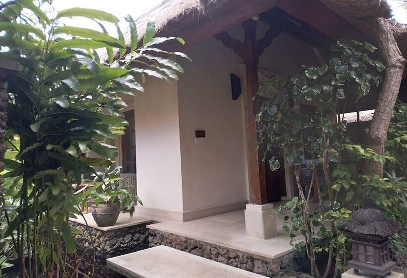 בית מלון כפרי Alam Candi Resort