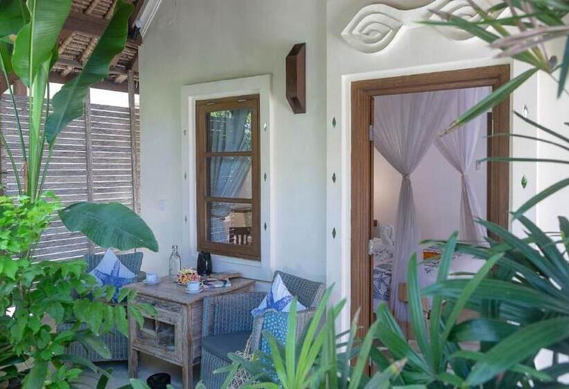 בית מלון כפרי Alam Candi Resort