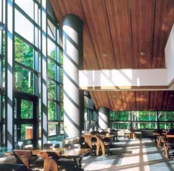 酒店 Berjaya Hakkoda Ski Resort