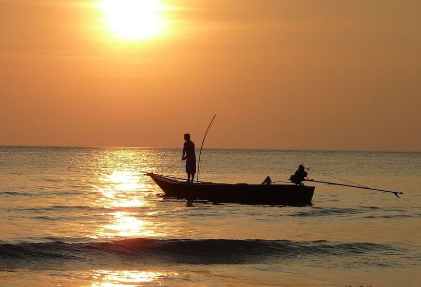 酒店 Capital O 729 Amantra Lake View Resort