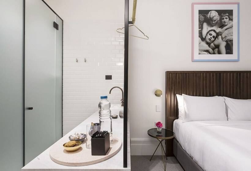 هتل Crystalbrook Albion