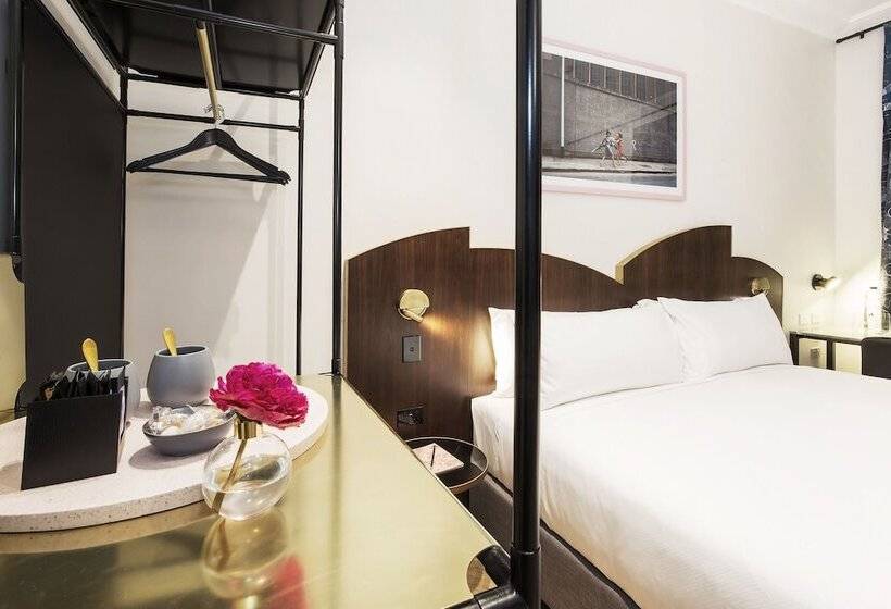 هتل Crystalbrook Albion