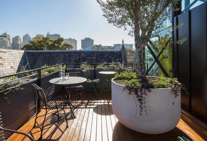 هتل Crystalbrook Albion