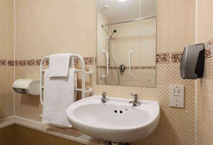 فندق Days Inn Tewkesbury