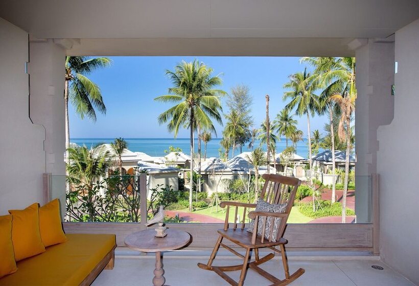 호텔 Devasom Khao Lak Beach Resort & Villas