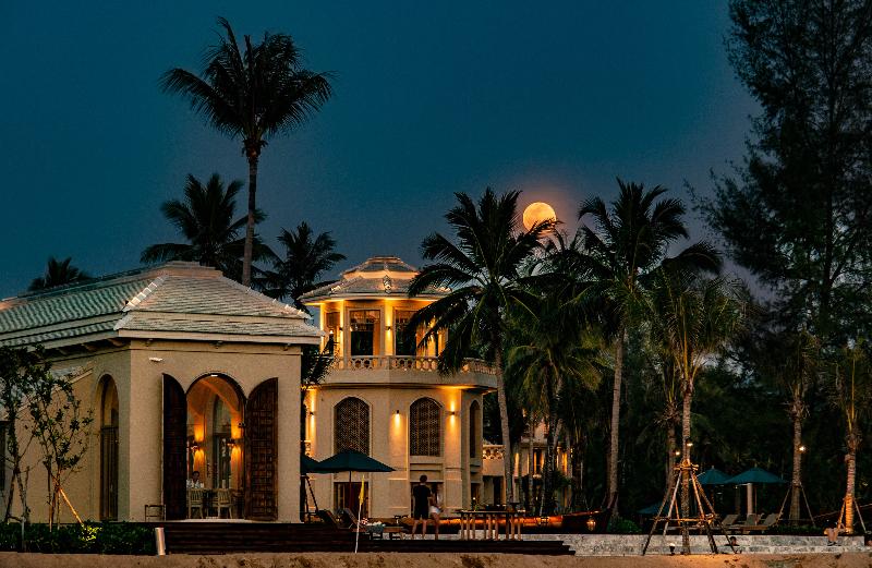 호텔 Devasom Khao Lak Beach Resort & Villas