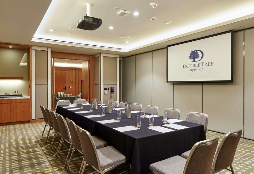 ホテル Doubletree By Hilton Perth Northbridge