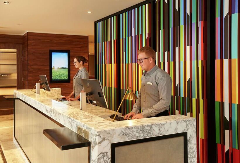 ホテル Doubletree By Hilton Perth Northbridge