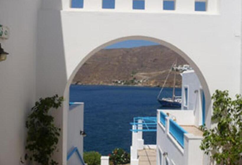 Отель Filoxenia