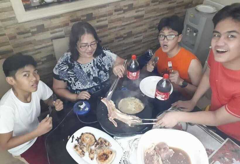 هتل Gravino Pension House