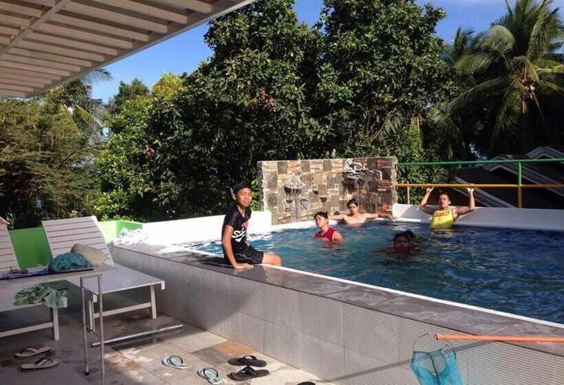 هتل Gravino Pension House