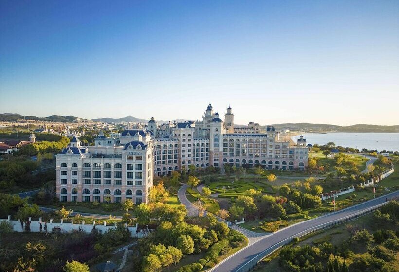 ホテル Hilton Dalian Golden Pebble Beach Resort