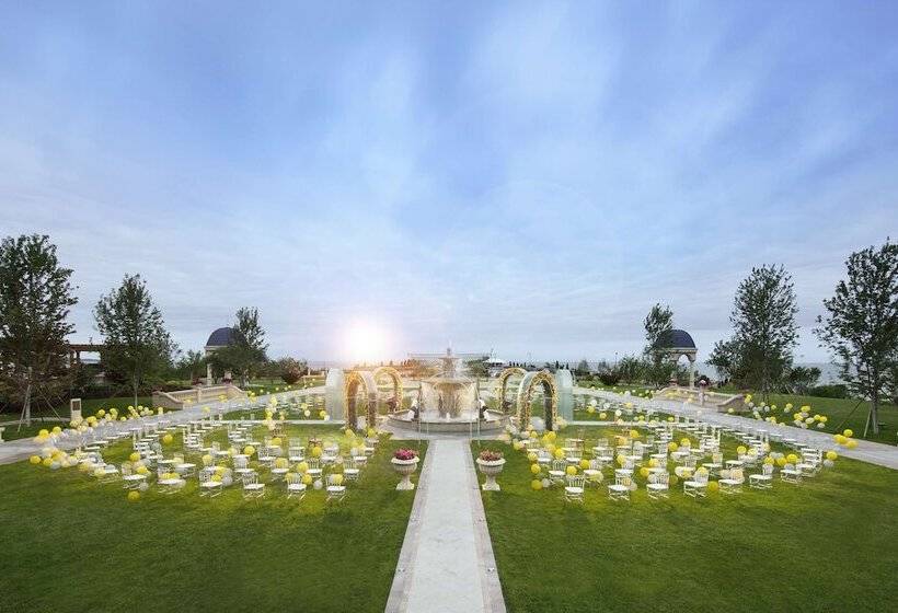 ホテル Hilton Dalian Golden Pebble Beach Resort