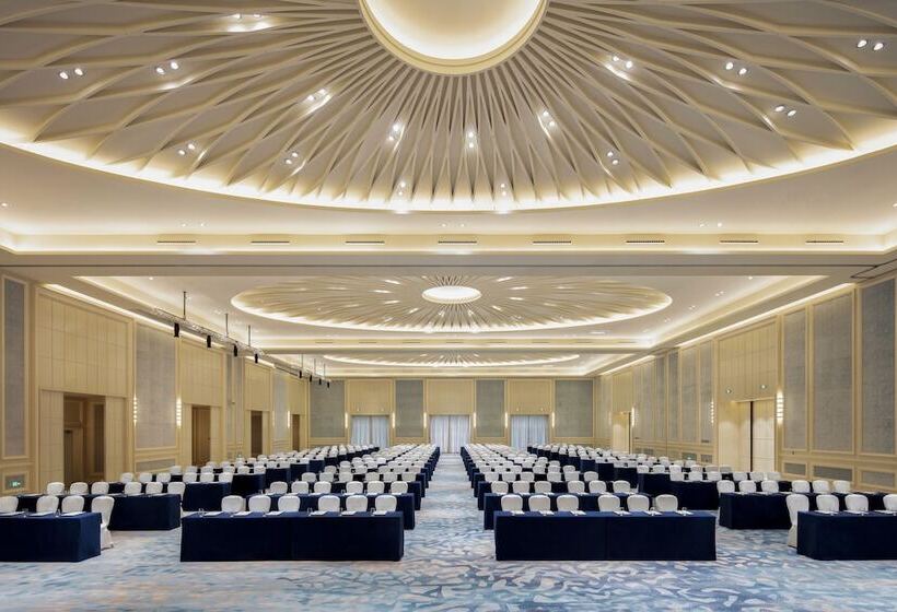 ホテル Hilton Dalian Golden Pebble Beach Resort