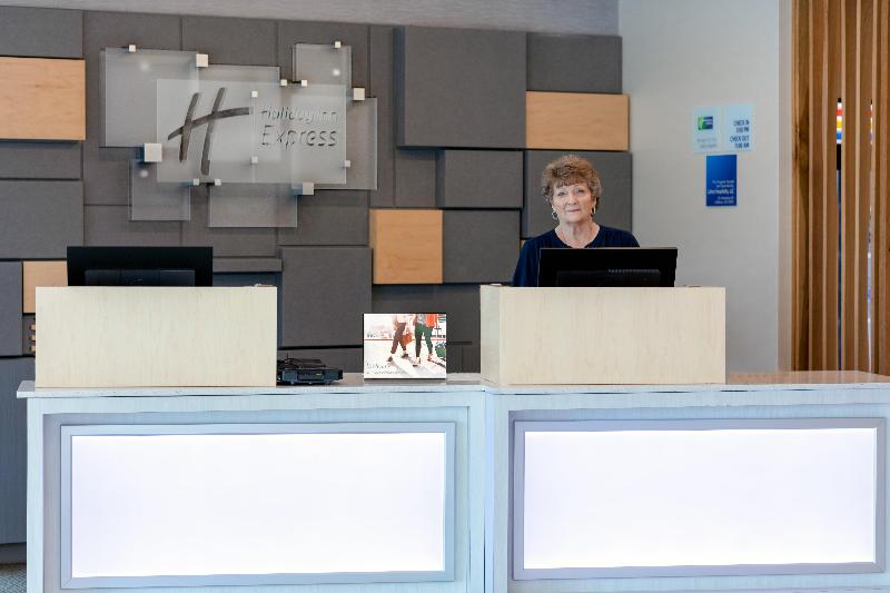 ホテル Holiday Inn Express Calhoun South By Ihg