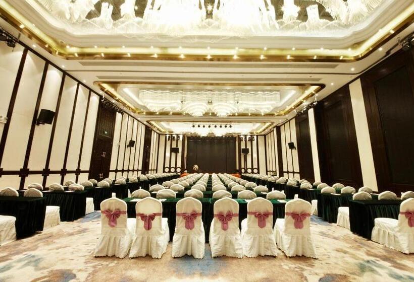 בית מלון כפרי Holiday Inn Express Hefei Shushan By Ihg