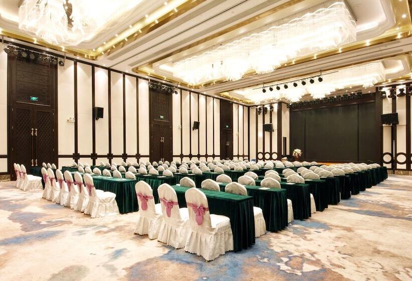 בית מלון כפרי Holiday Inn Express Hefei Shushan By Ihg