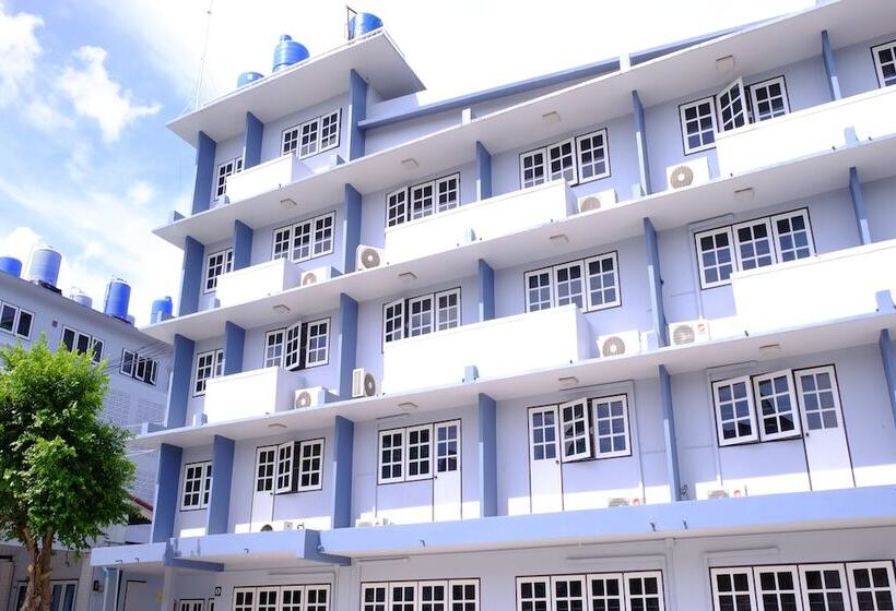 Отель Jor Koo City