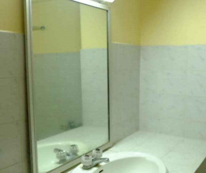 Отель Jor Koo City