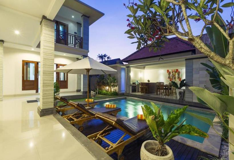 בית מלון כפרי Kubal Villa Bali