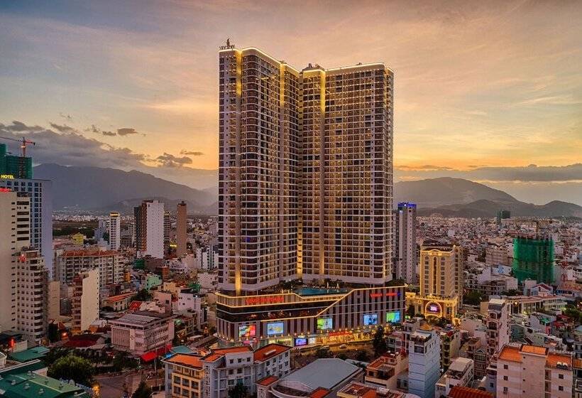 هتل Meliá Vinpearl Nha Trang Empire