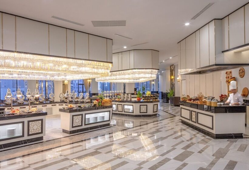 هتل Meliá Vinpearl Nha Trang Empire